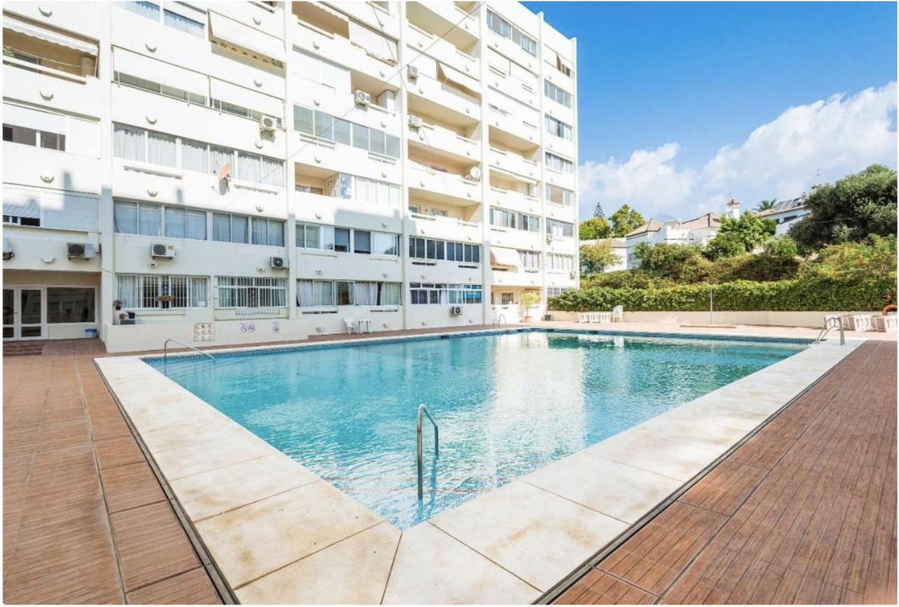Centro Con Piscina